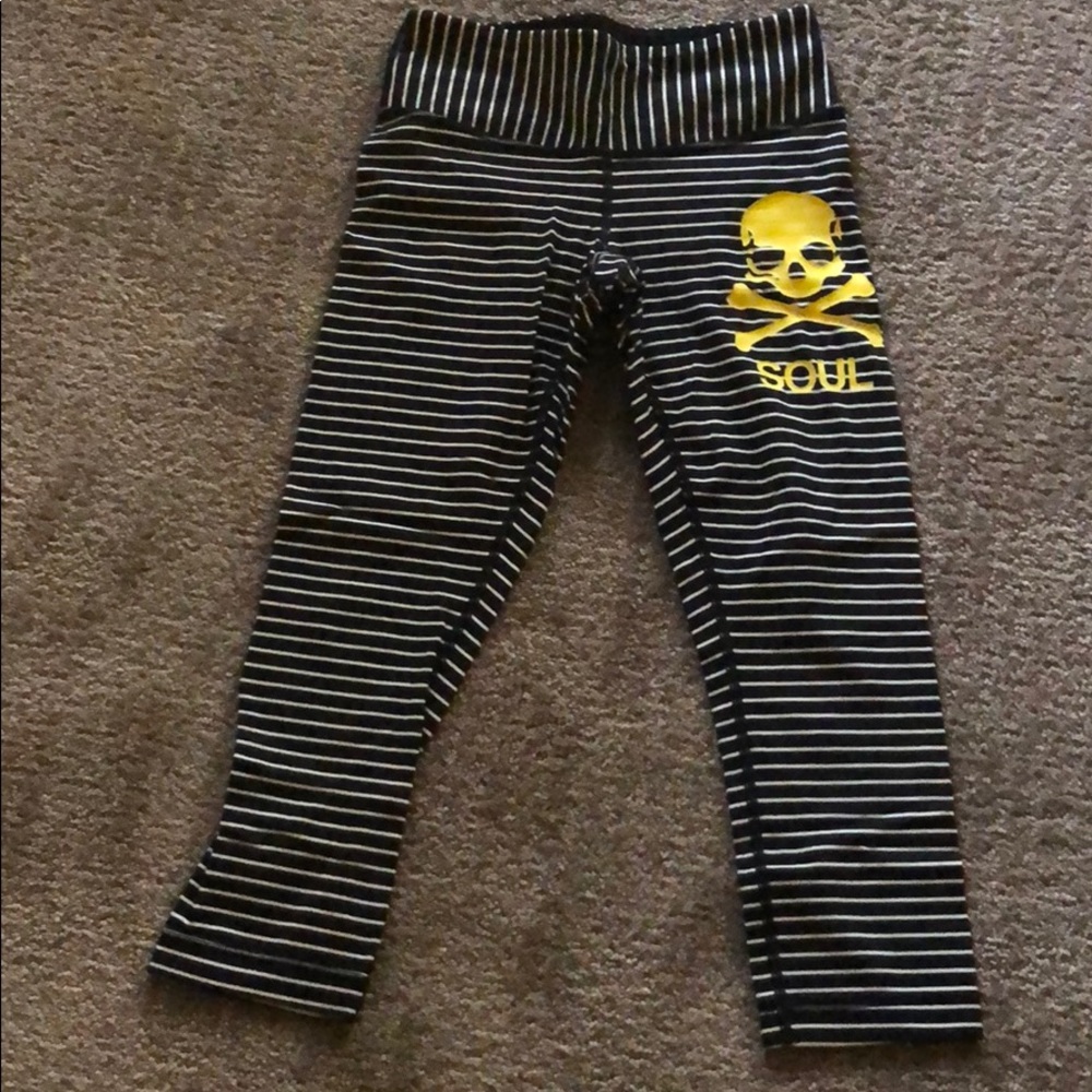Lulu lemon crop pants